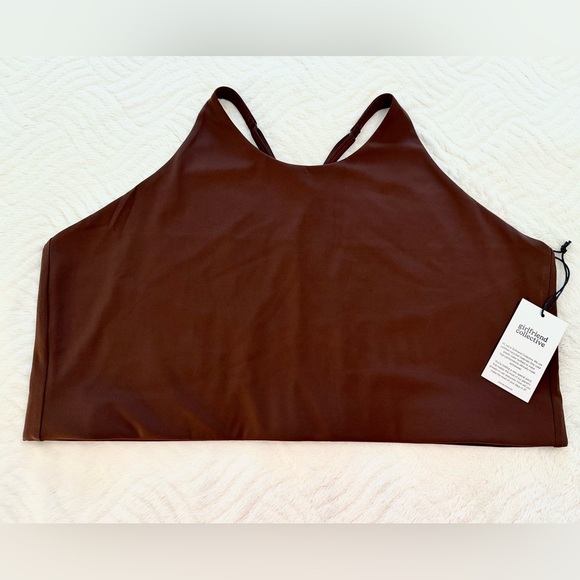 Girlfriend Collective NWT Topanga Halter Bra Sz 6XL Criss Cross Strap in Cafe - Picture 3 of 11